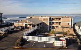 Lanai at The Cove Seaside Oregon